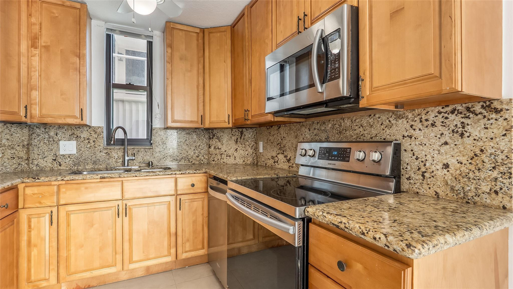 1000 S Ocean Boulevard S - Photo 14