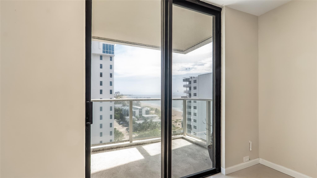 1000 S Ocean Boulevard S - Photo 9