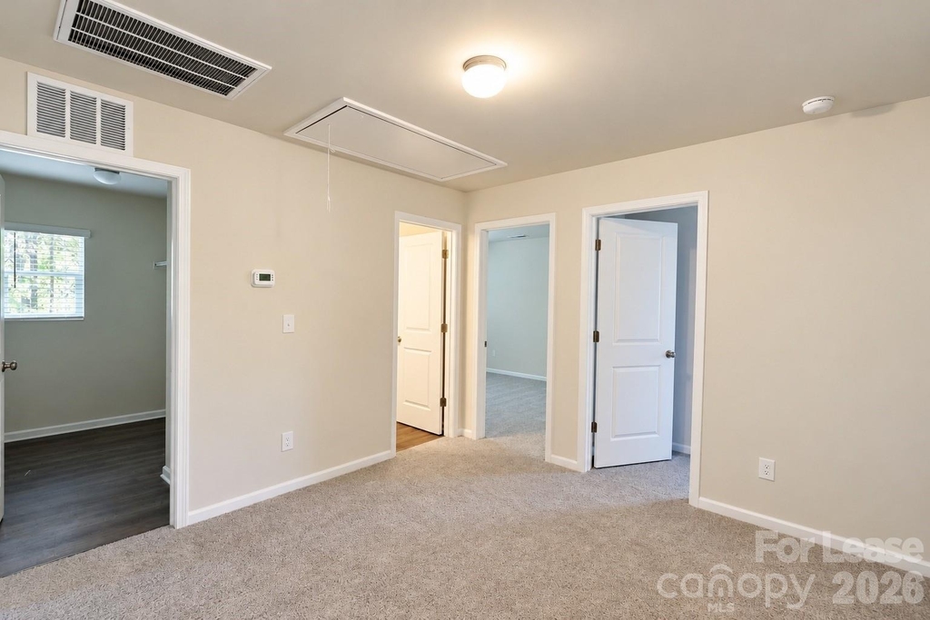 1010 Moorebrook Drive - Photo 11
