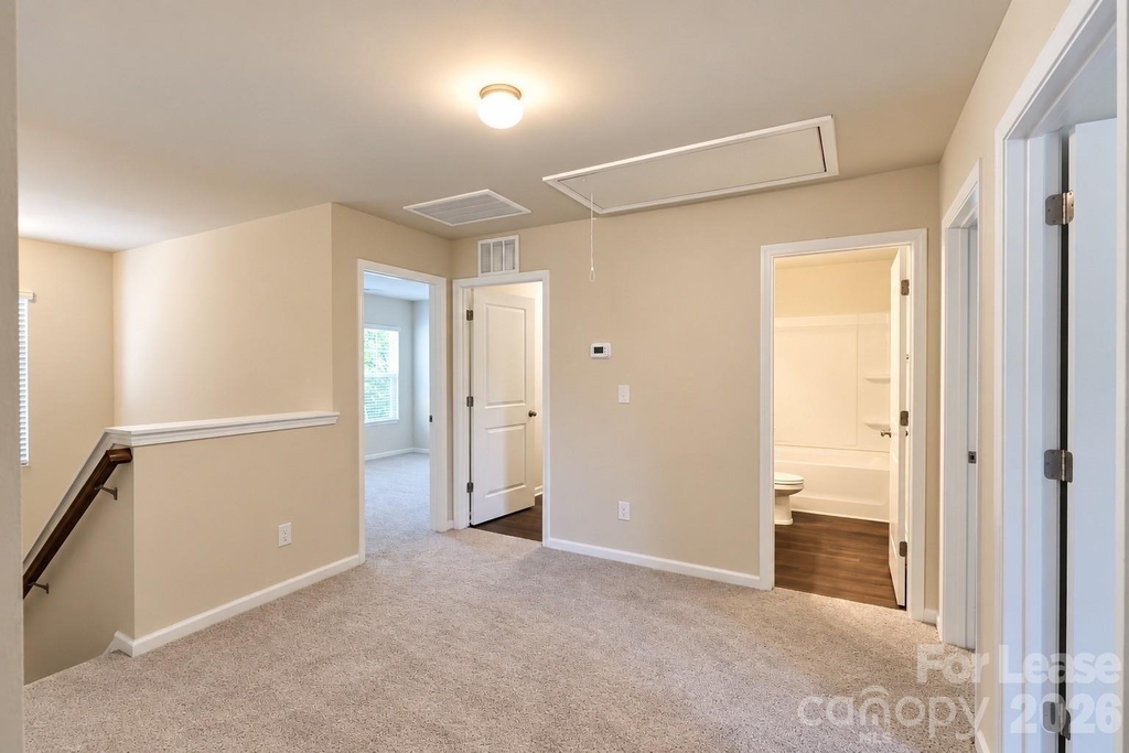 1010 Moorebrook Drive - Photo 33