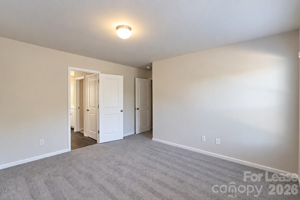1010 Moorebrook Drive - Photo 24