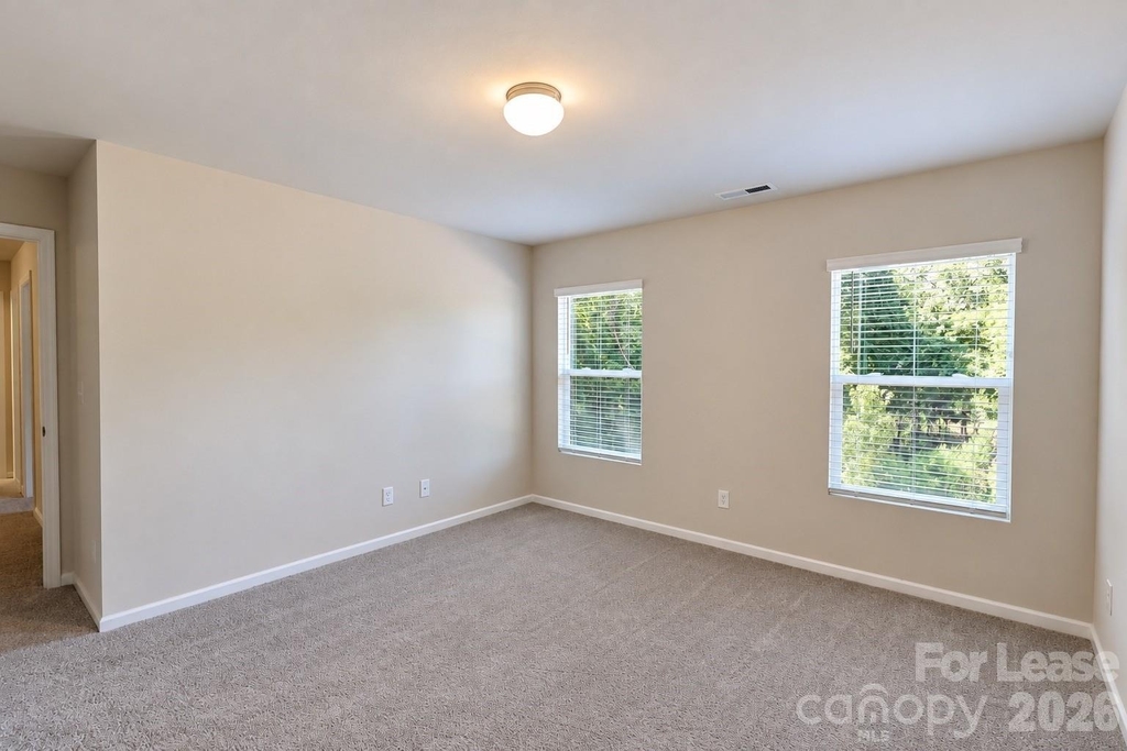 1010 Moorebrook Drive - Photo 21