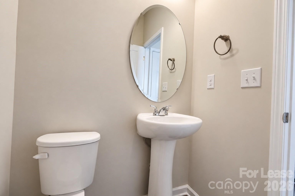 1010 Moorebrook Drive - Photo 16