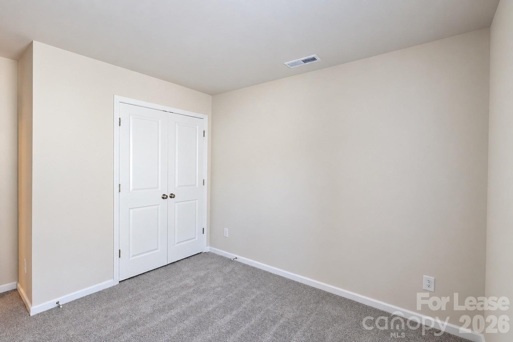 1010 Moorebrook Drive - Photo 32
