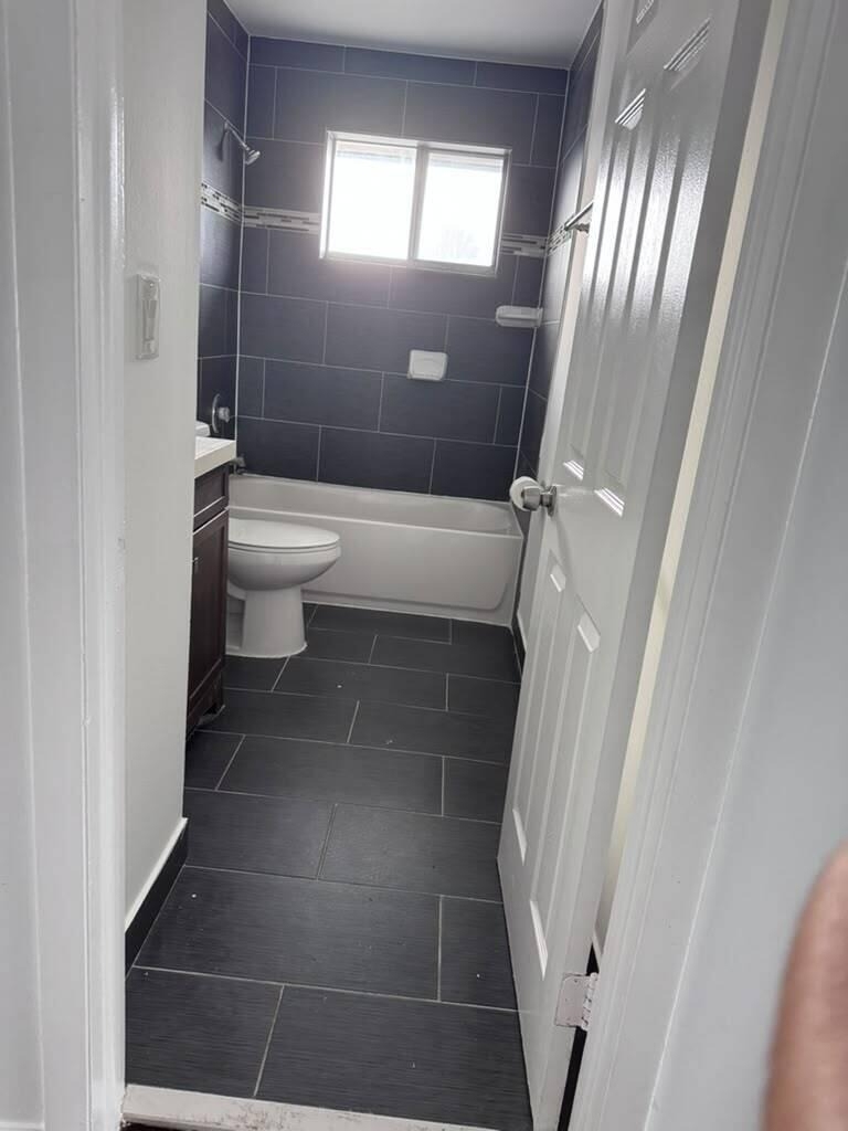 113 E Tiffany Drive - Photo 9