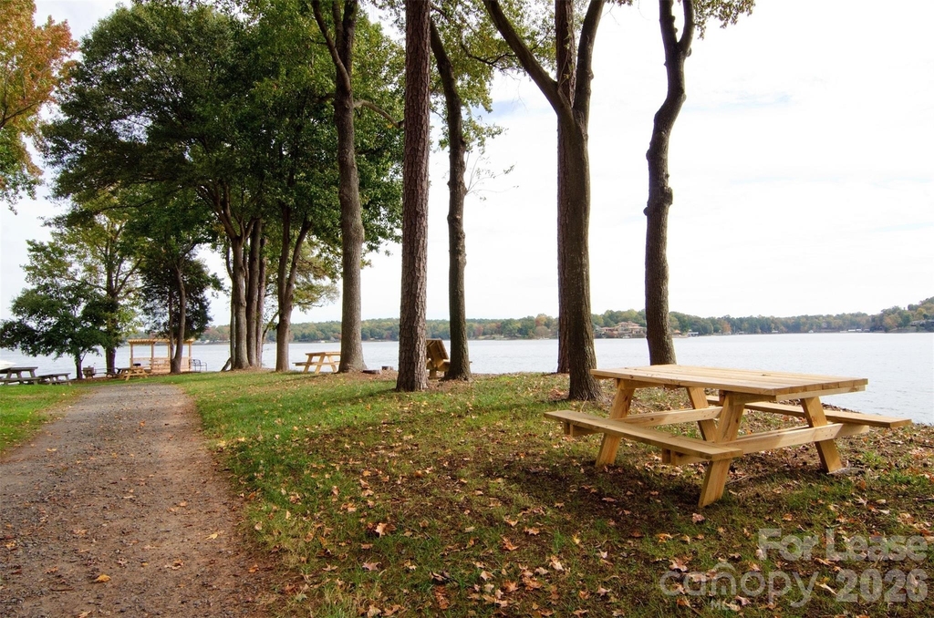114 Pine Grove Circle - Photo 28