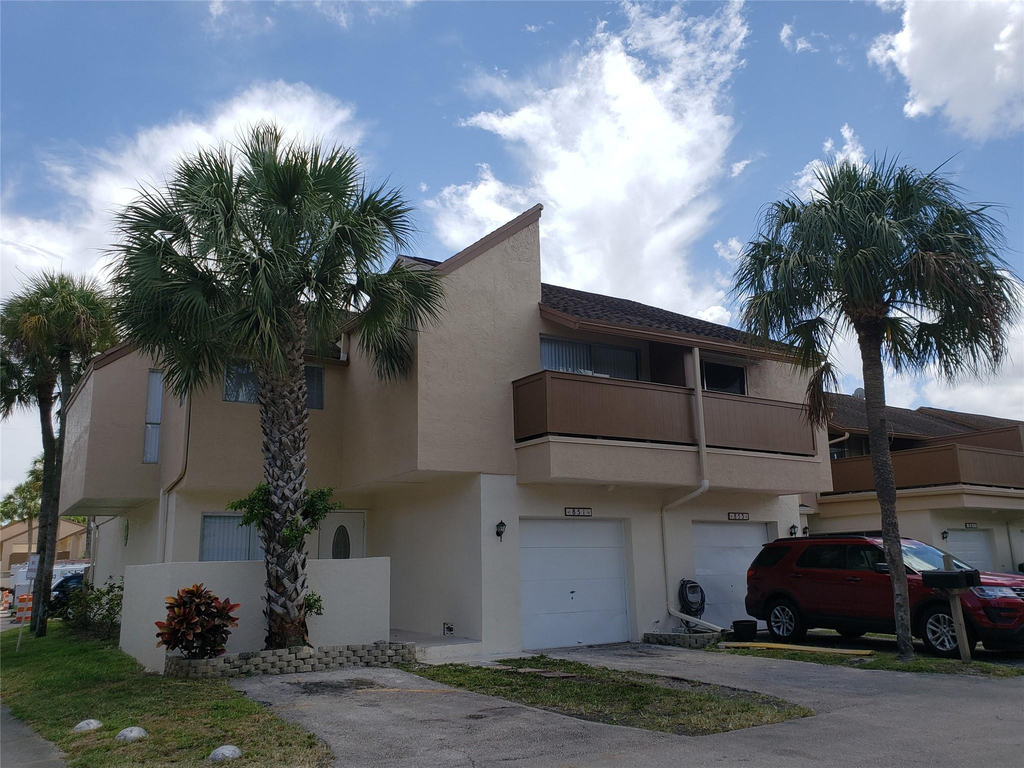 851 Nw 81st Terrace - Photo 17