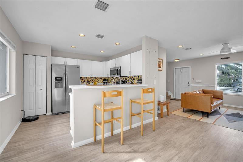 4734 Sw 13th Place - Photo 11