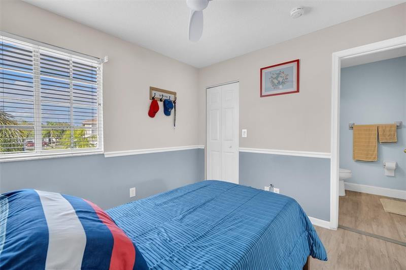 4734 Sw 13th Place - Photo 20