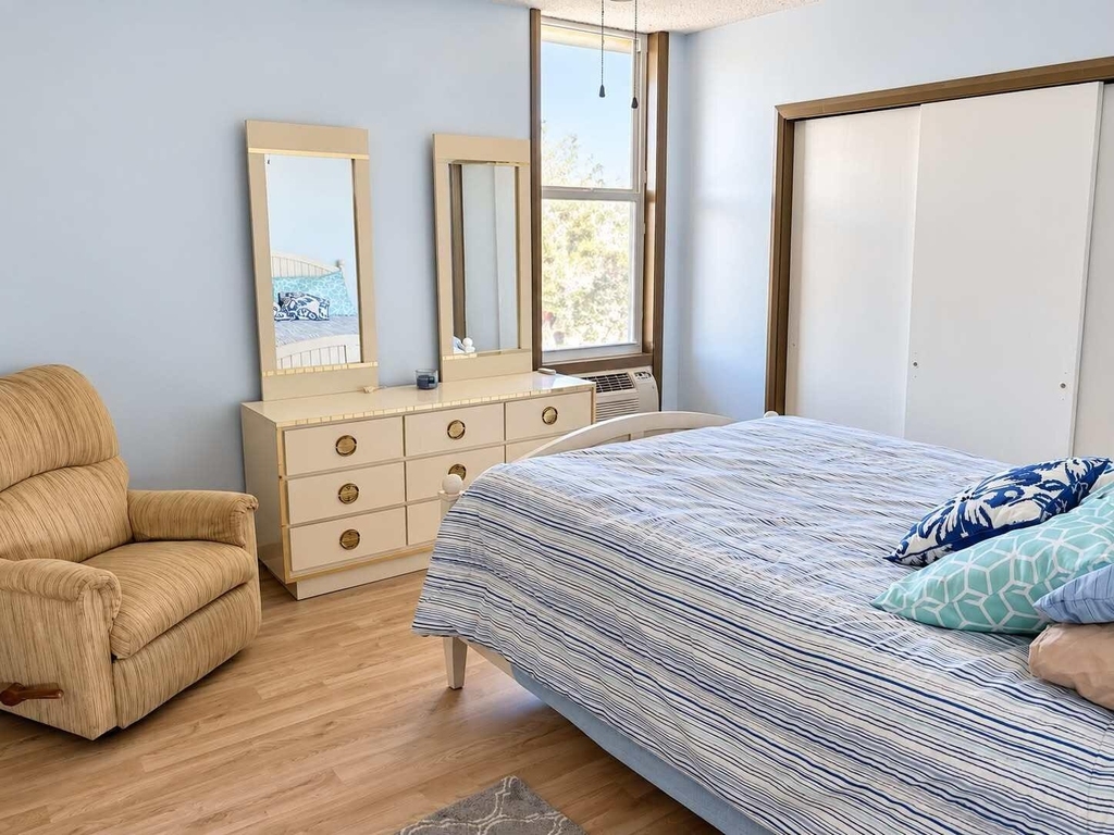 15 S Golfview Road - Photo 3