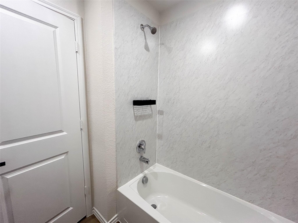935 Keystone Court - Photo 21