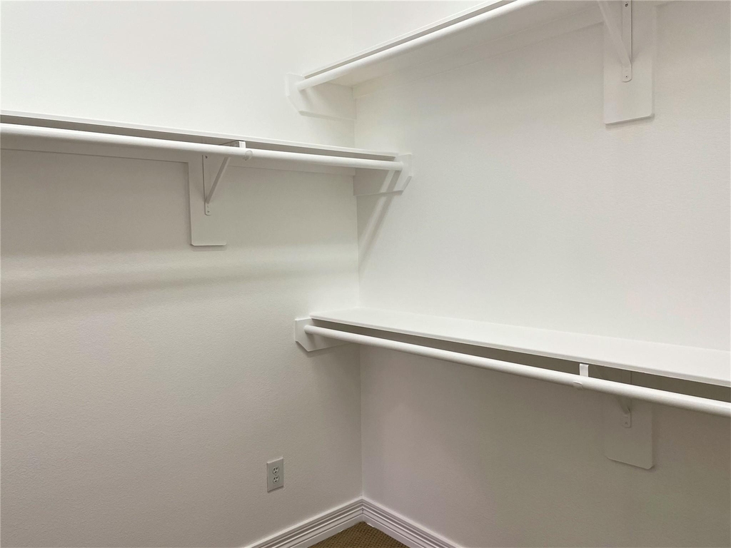 2480 Worthington Street - Photo 12