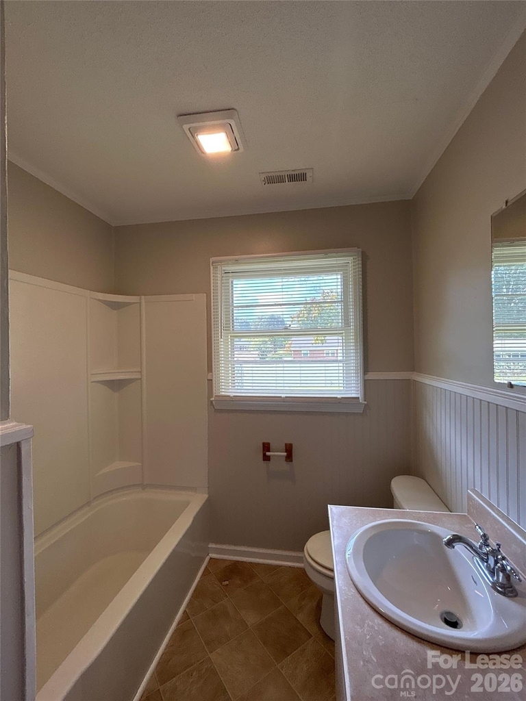 401 Jenny Street - Photo 7