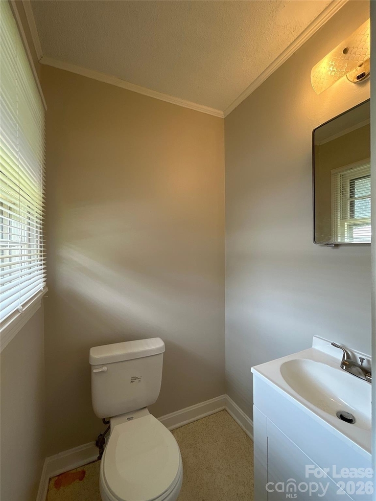 401 Jenny Street - Photo 5