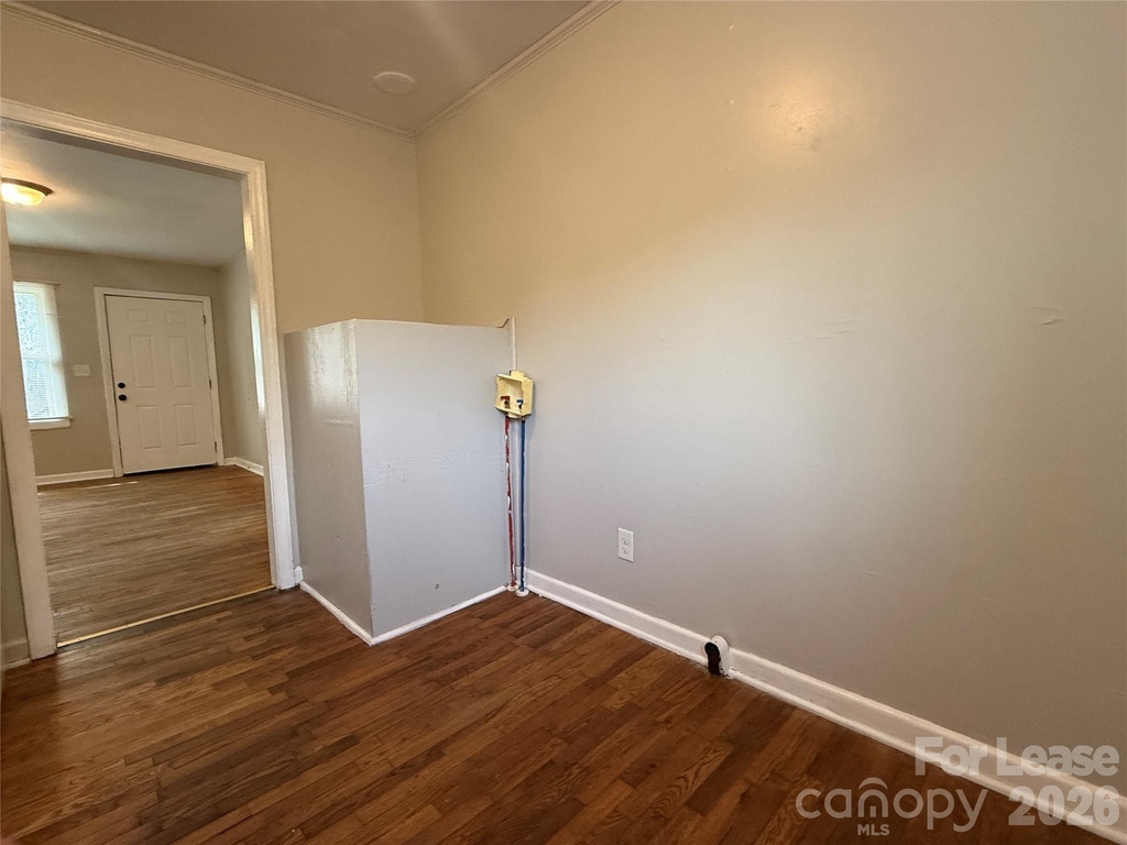 102 E Bradley Street - Photo 7