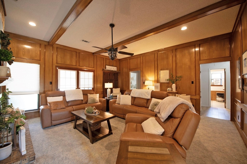 4709 Knollview Lane - Photo 9