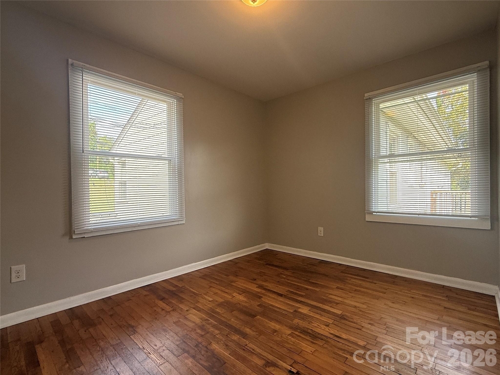 100 E Bradley Street - Photo 15