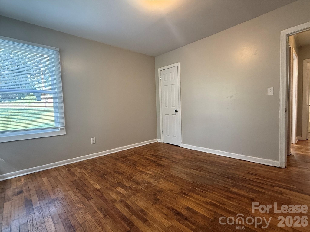 100 E Bradley Street - Photo 11