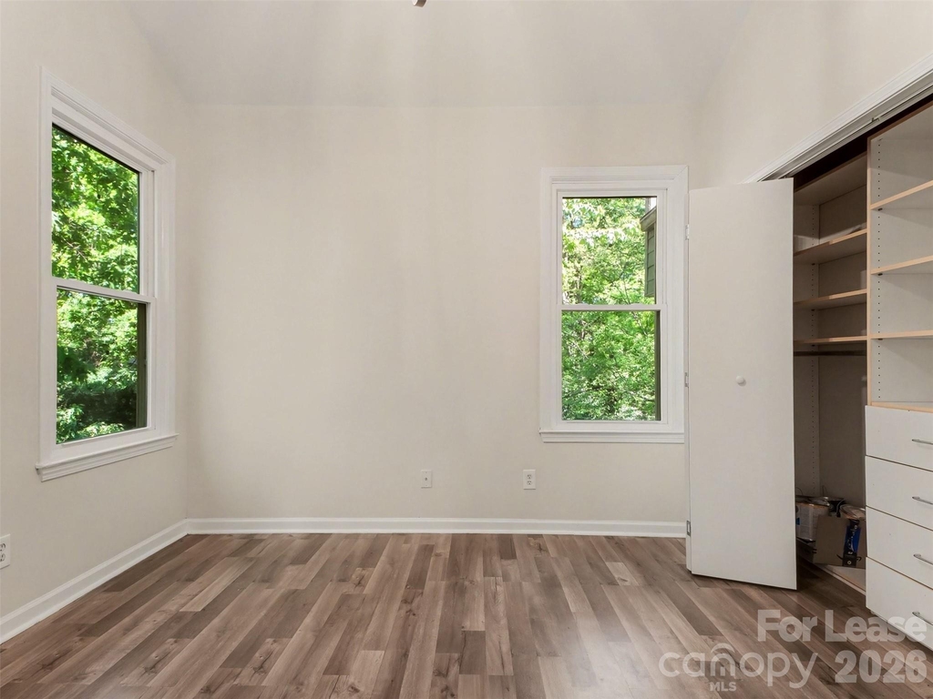 306 S Cedar Street - Photo 8