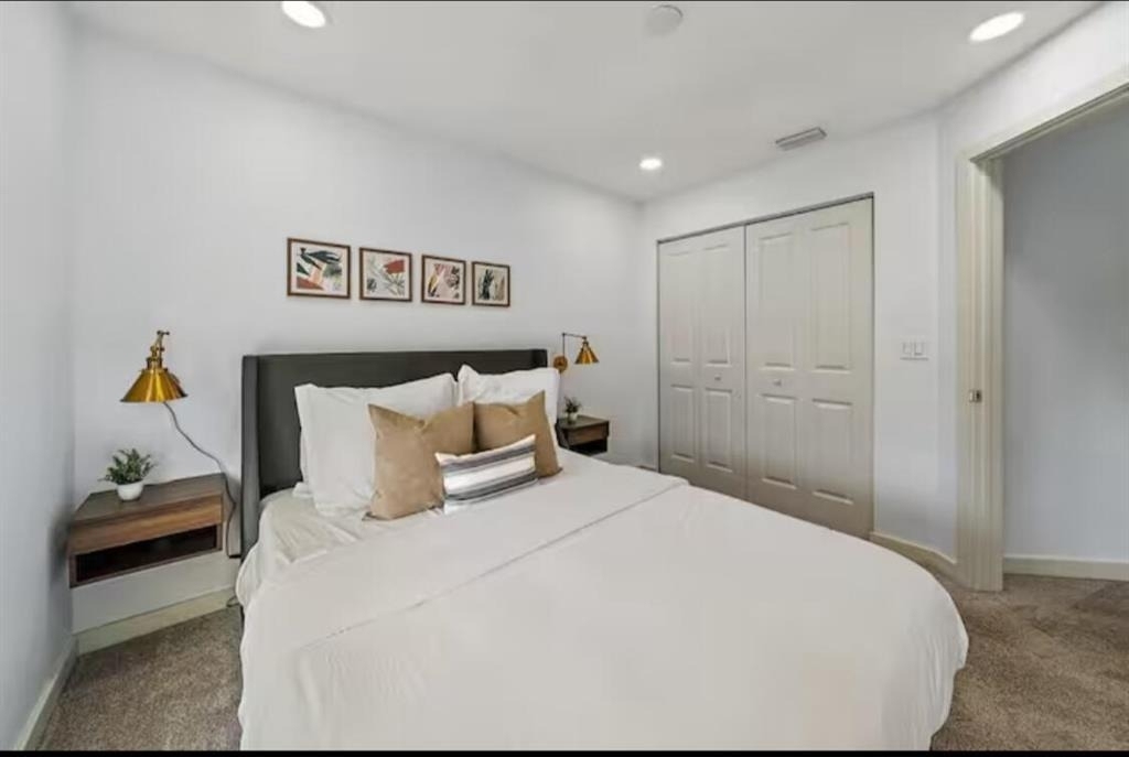 1559 W 26th Court - Photo 14