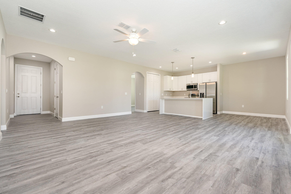 3187 Topsey Avenue Se - Photo 17