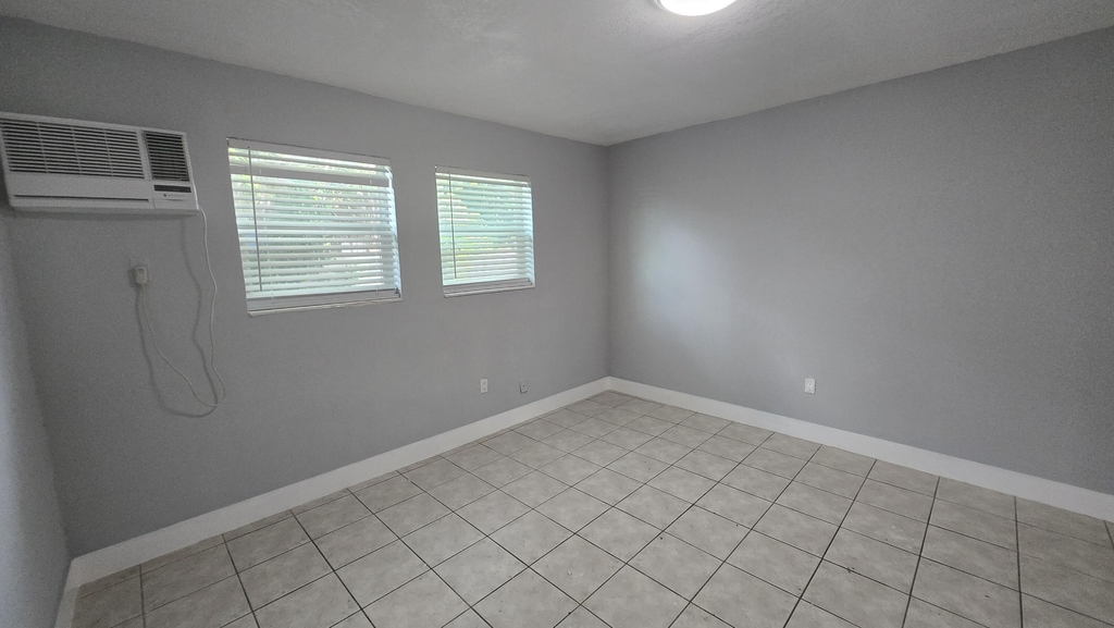 16951 Ne 18th Avenue - Photo 6