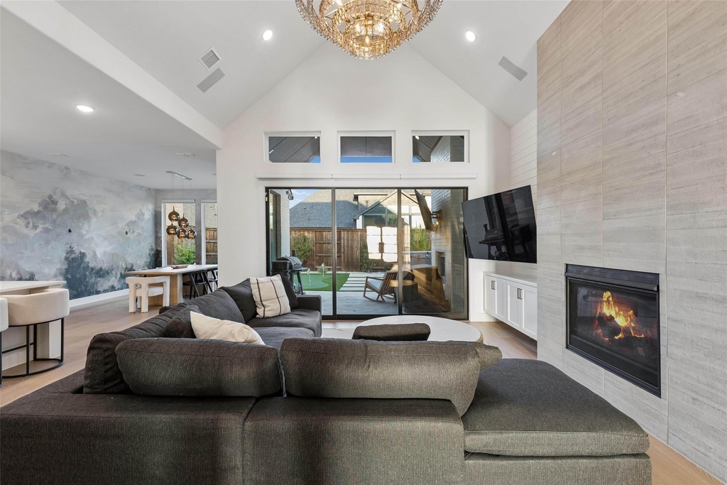 580 Neale Street - Photo 12