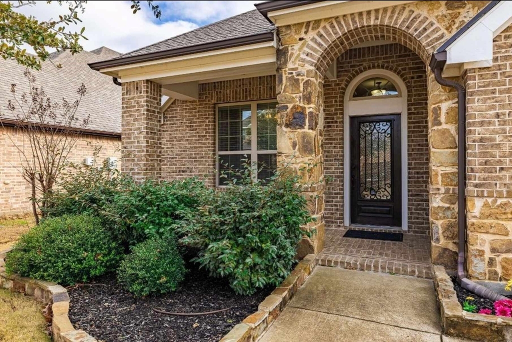 8312 Whistling Duck Drive - Photo 1