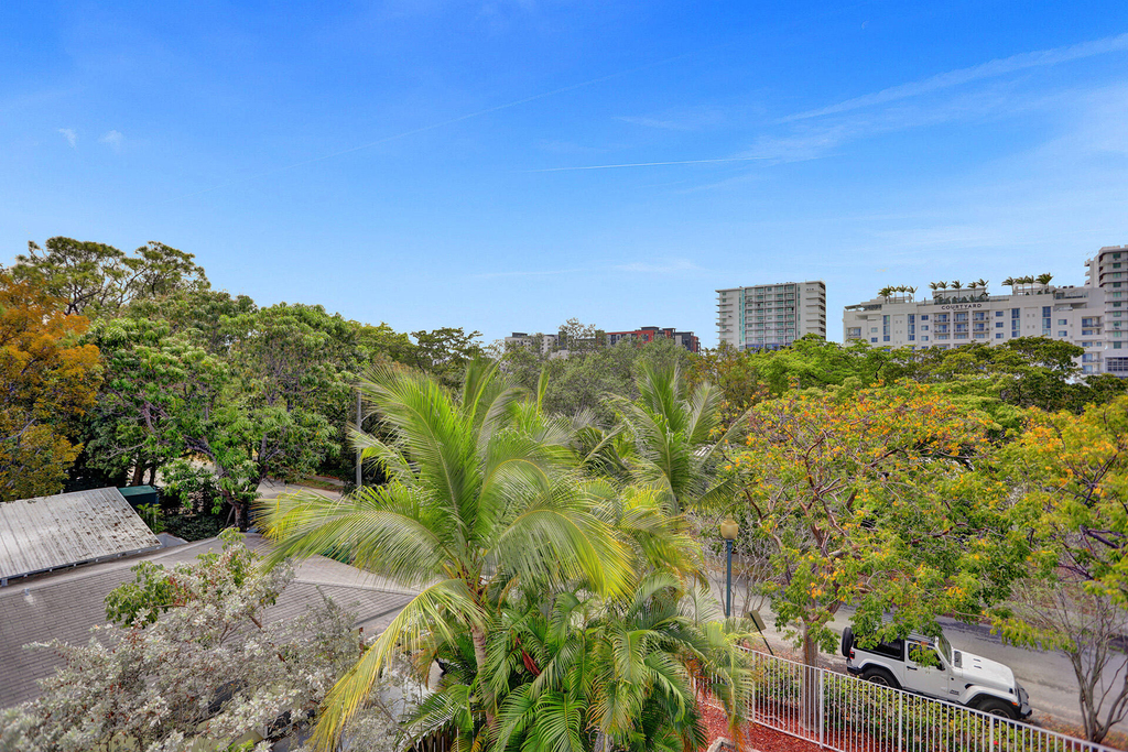 728 Ne 7th Avenue - Photo 35