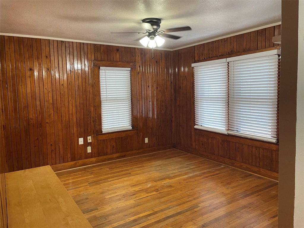 1007 Oakland Street - Photo 10