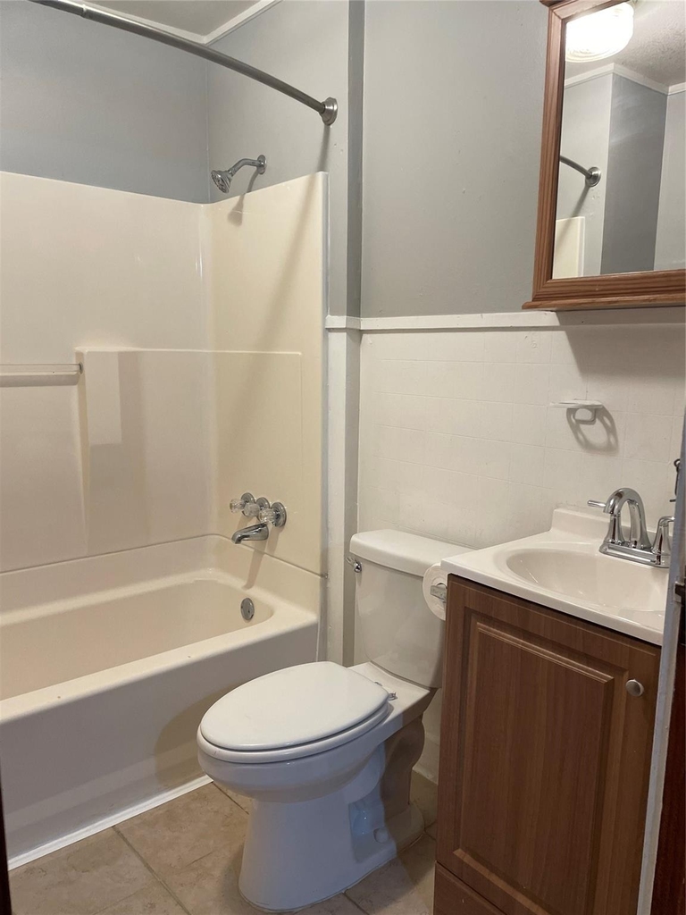 1007 Oakland Street - Photo 14