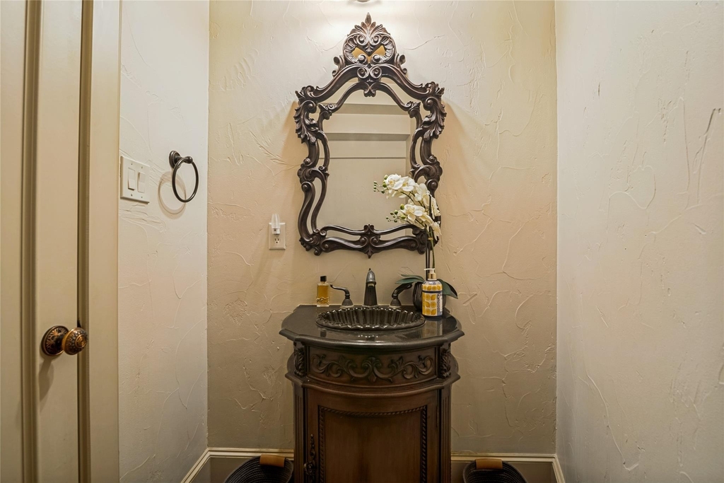 1634 Torrey Pines Lane - Photo 17