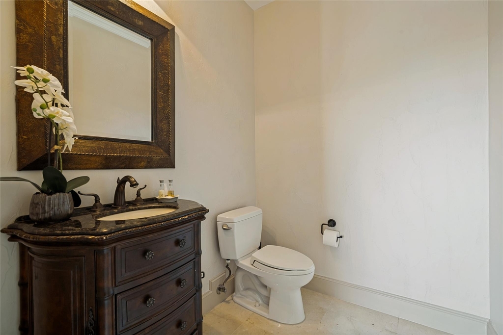1634 Torrey Pines Lane - Photo 30