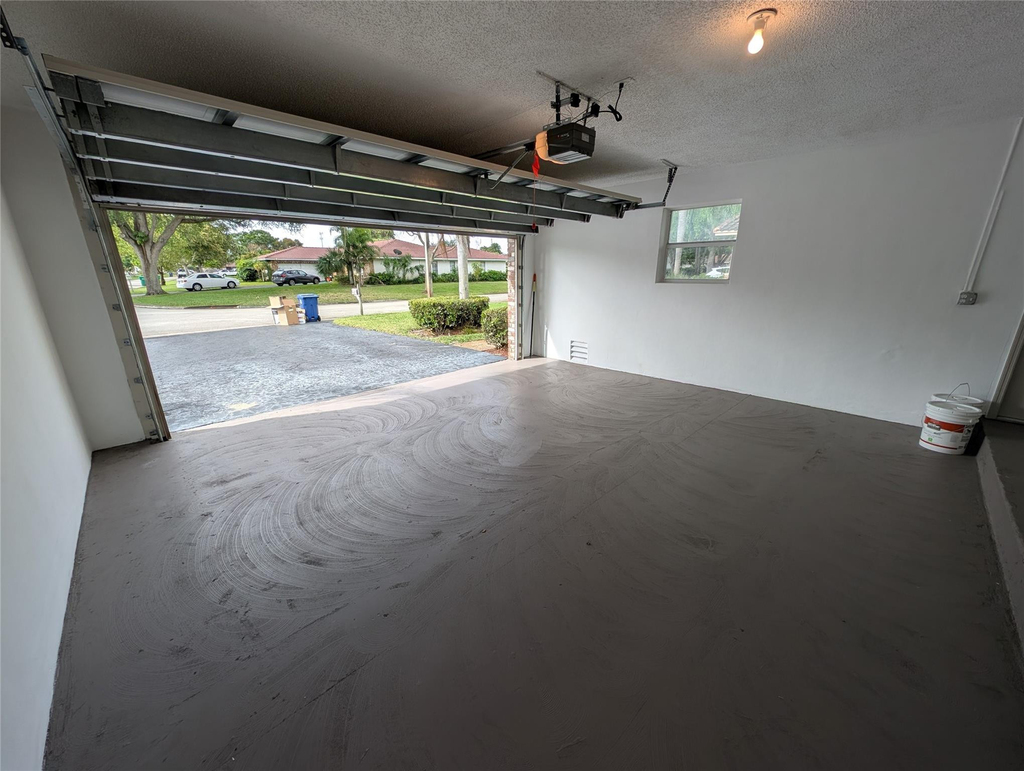 9135 Nw 3rd Court - Photo 37