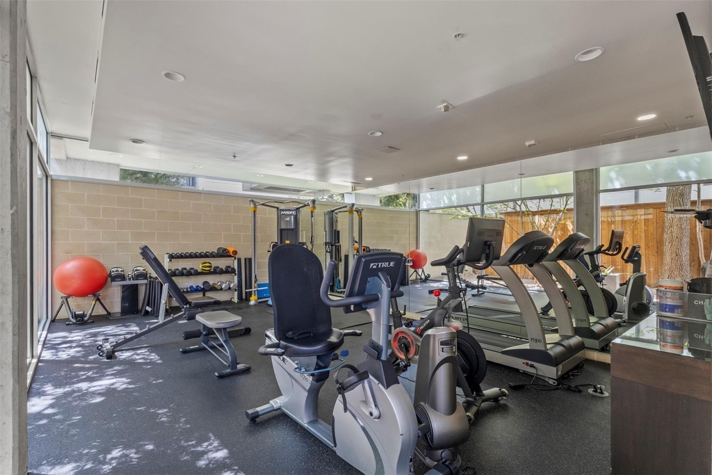 3740 Holland Avenue - Photo 27