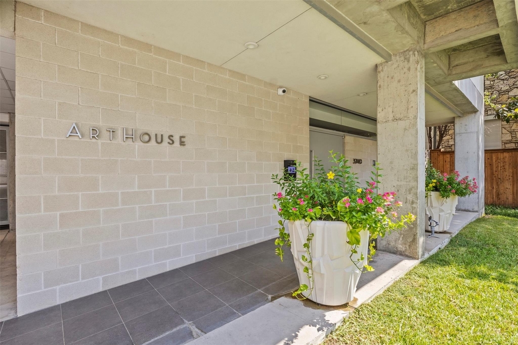 3740 Holland Avenue - Photo 28