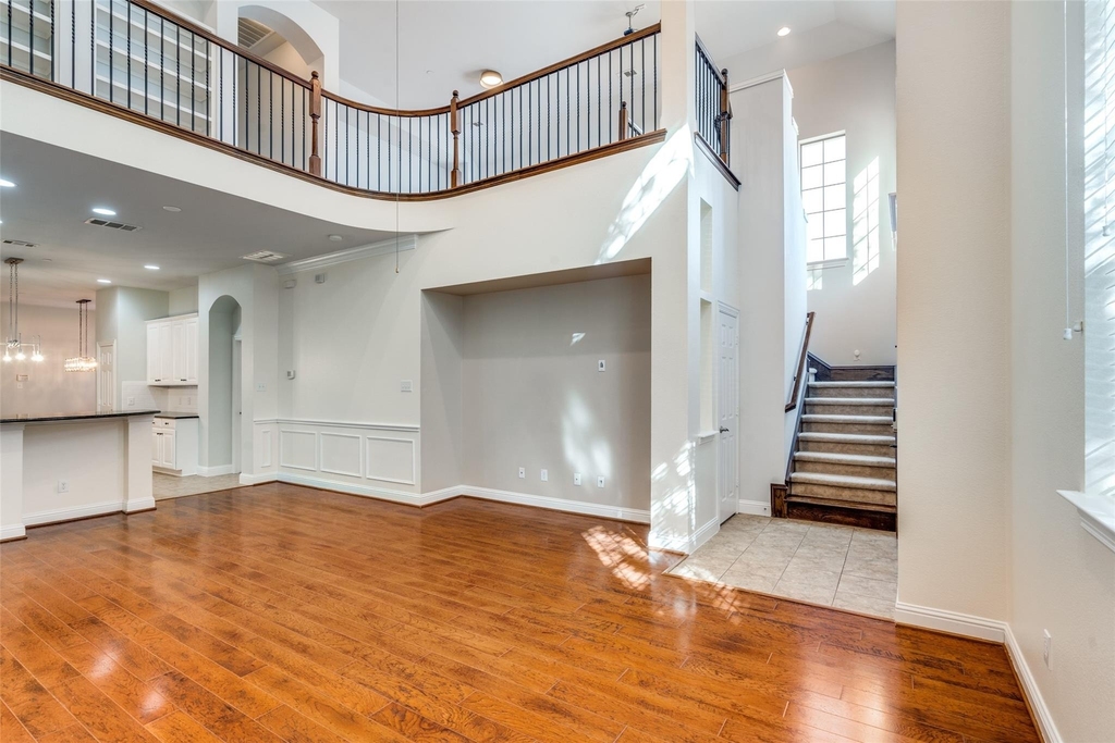 4667 Edith Street - Photo 5