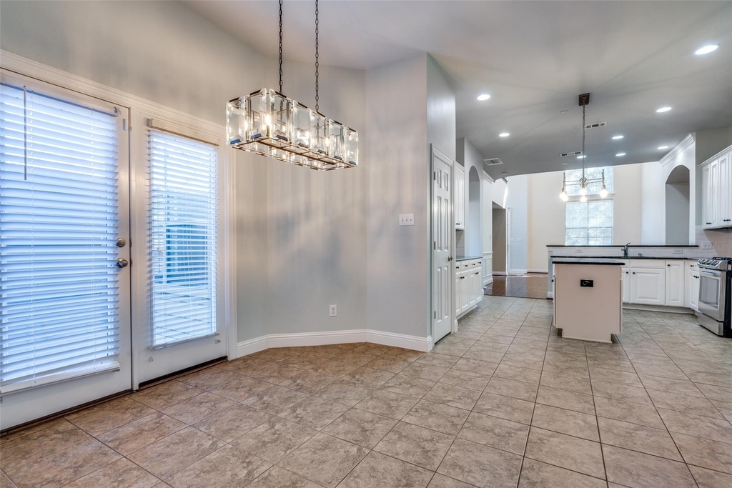 4667 Edith Street - Photo 11