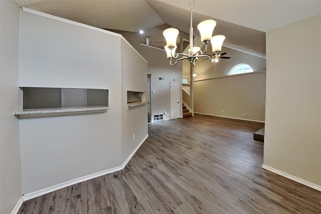 5525 Stone Meadow Lane - Photo 7
