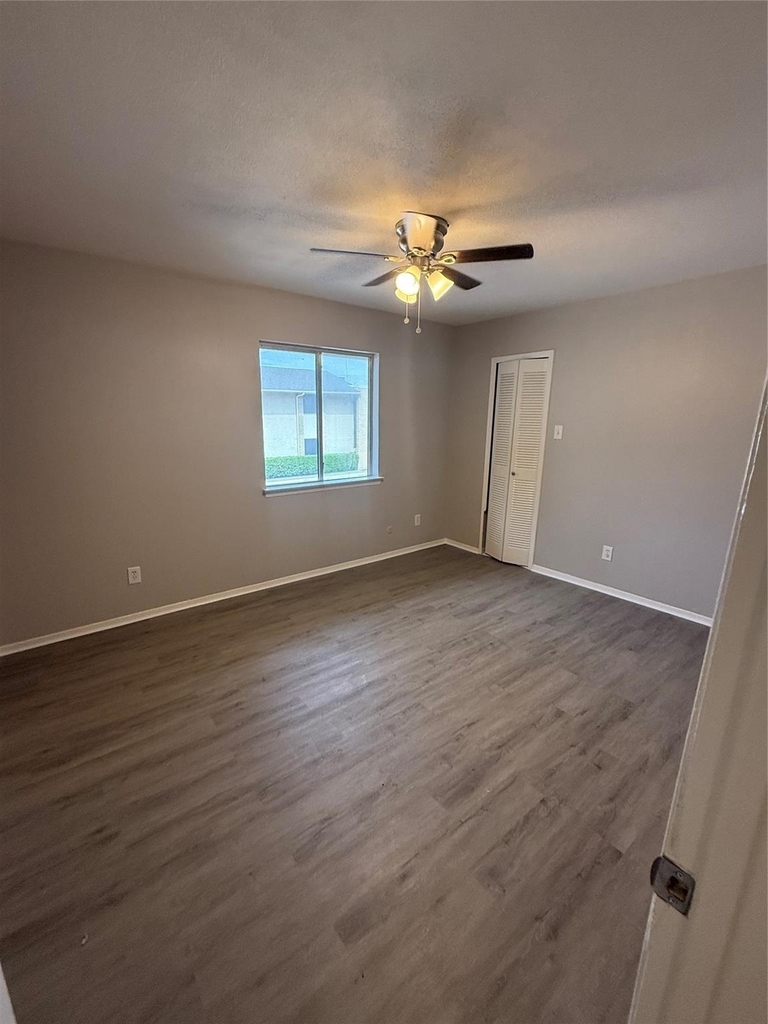 5915 Harvest Hill Road - Photo 7