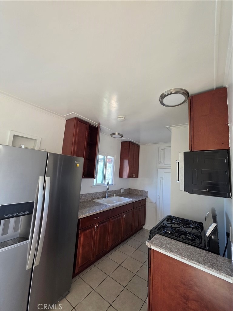 58 Harkness - Photo 1