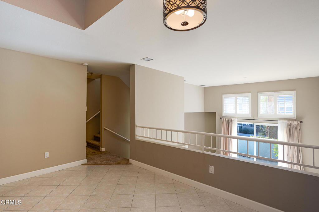 935 Goodman Avenue - Photo 4