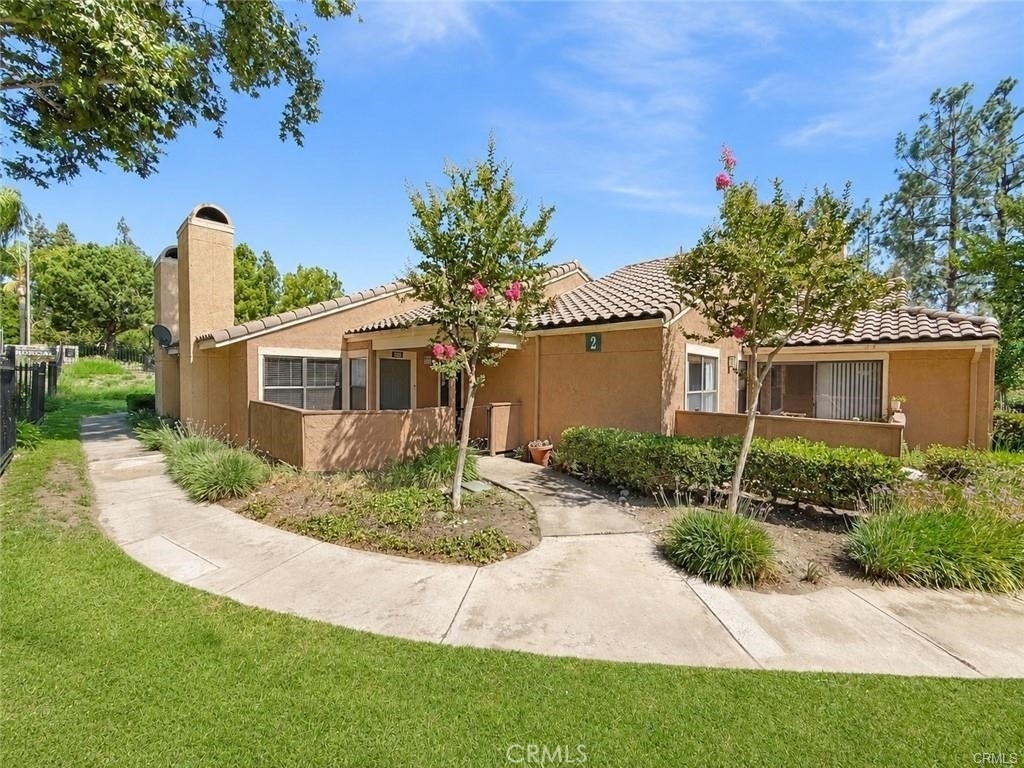 10655 Lemon Avenue - Photo 19