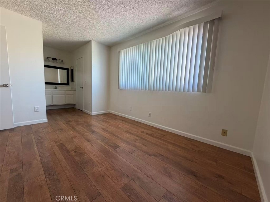 1650 S Campus Avenue - Photo 14