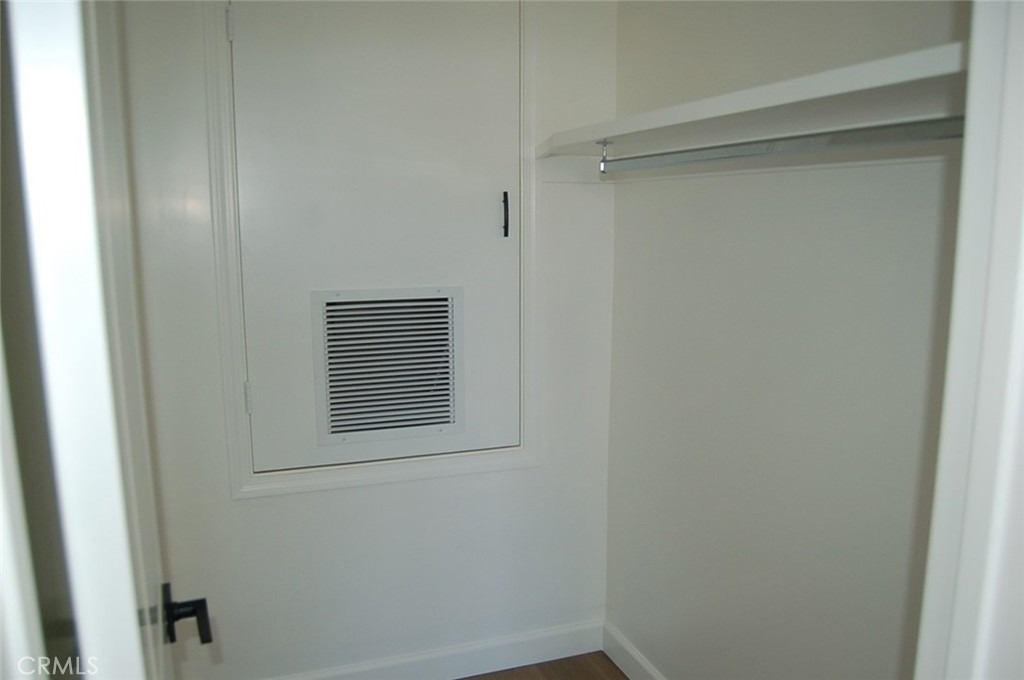 413 W Duarte Road - Photo 18