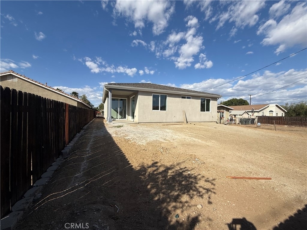 179 E 8th Street - Photo 4