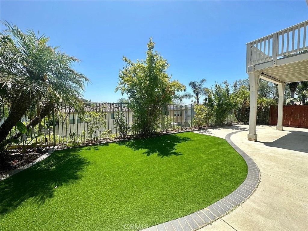2155 Island Shore - Photo 1