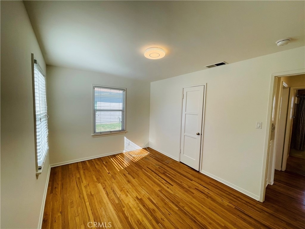 8465 Quartz Avenue - Photo 7