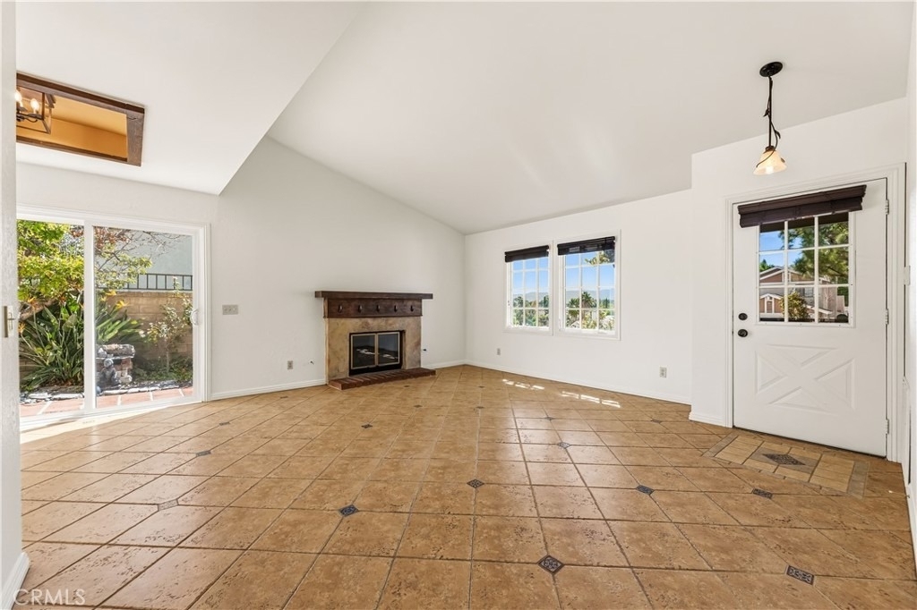 27964 Redwood Glen Road - Photo 4