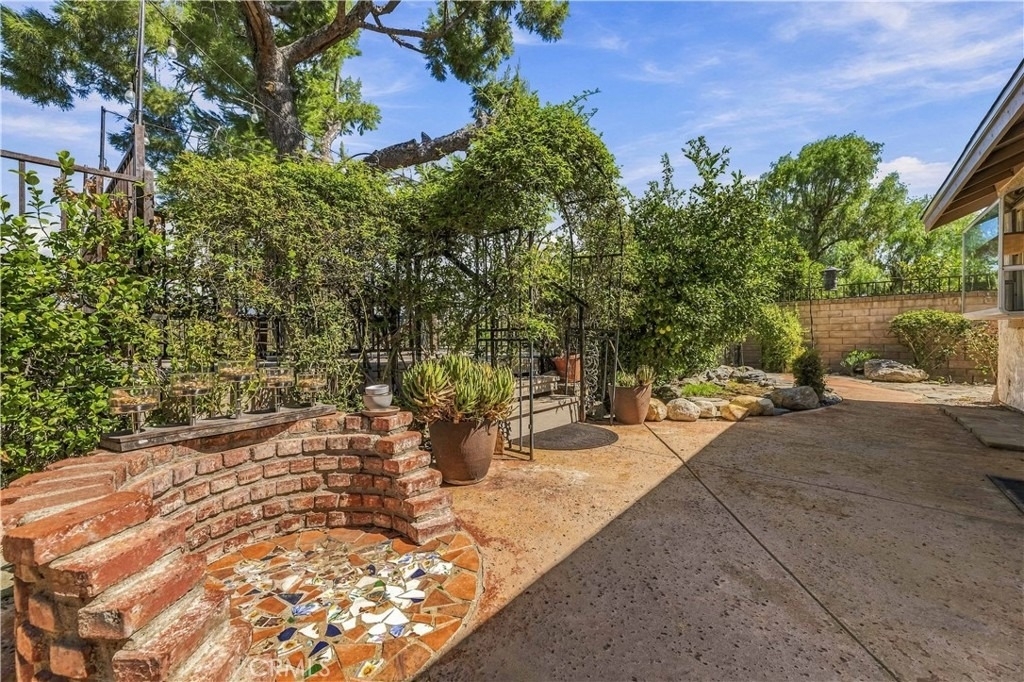 27964 Redwood Glen Road - Photo 41